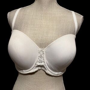 Vanity Fair strapless underwire bra,(new)size 40D